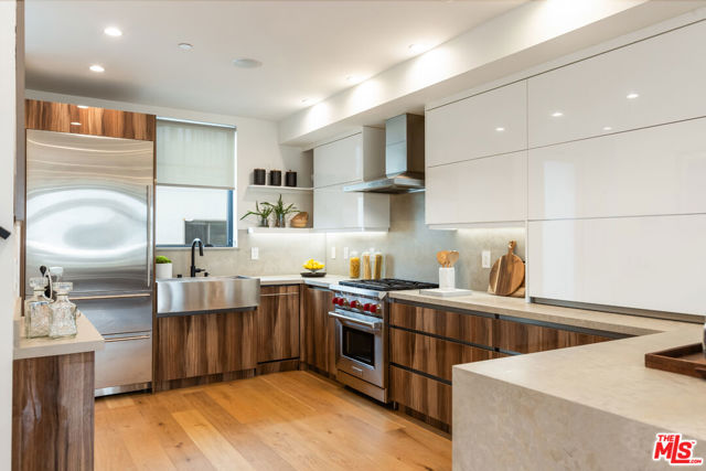 11337 Pearl Street, Los Angeles CA: https://media.crmls.org/mediaz/8f7a5cc6-3829-496c-96dd-2b362a133d2a.jpg