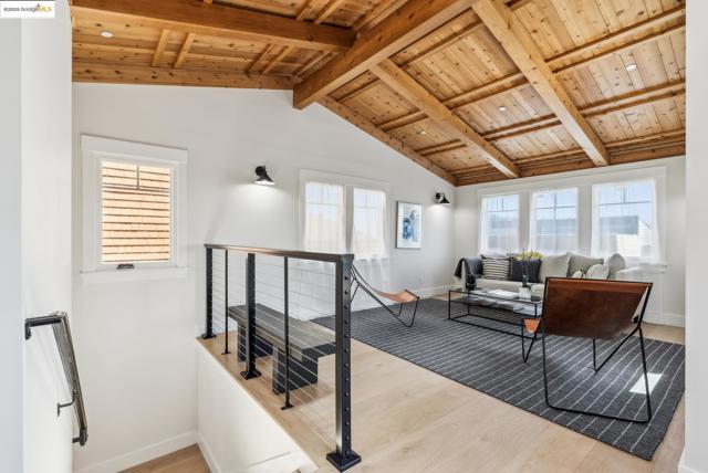 4428 Howe St, Oakland CA: https://media.crmls.org/mediaz/8f7d97d3-bc0a-43e9-a14e-d17da367df2f.jpg