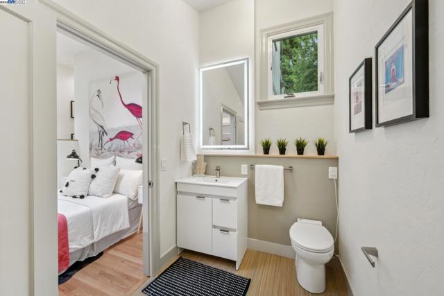 198 BRET HARTE ROAD, Berkeley CA: https://media.crmls.org/mediaz/8f7db2b0-c0b8-4b01-9ba2-0b55477d2a6f.jpg