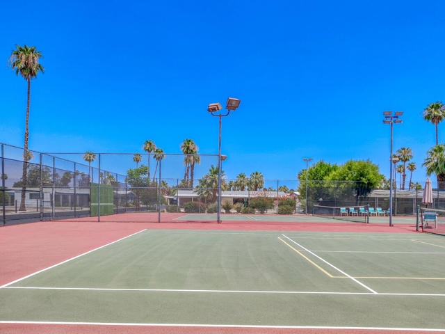257 Laredo Drive, Palm Springs CA: https://media.crmls.org/mediaz/8f7df43a-3469-4858-a8b0-a29d8bea1410.jpg