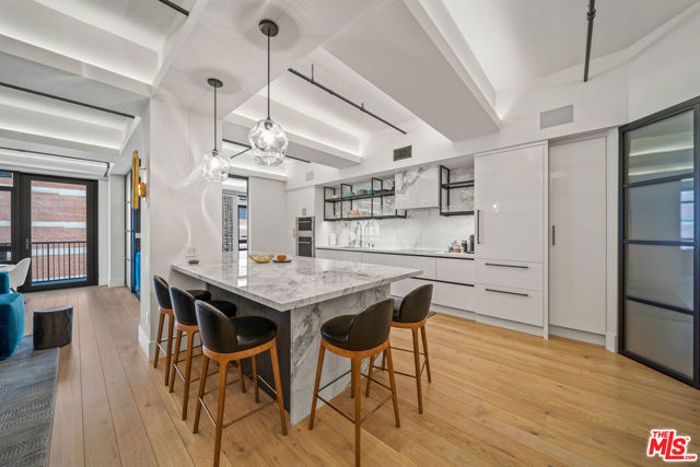 849 S Broadway, Los Angeles CA: https://media.crmls.org/mediaz/8f7e3c15-b3e9-42b9-ad61-1461154510b2.jpg