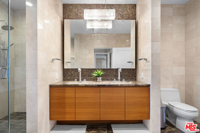 900 W Olympic Boulevard, Los Angeles CA: https://media.crmls.org/mediaz/8f7e6648-eda7-40be-9f99-f3220f58529a.jpg