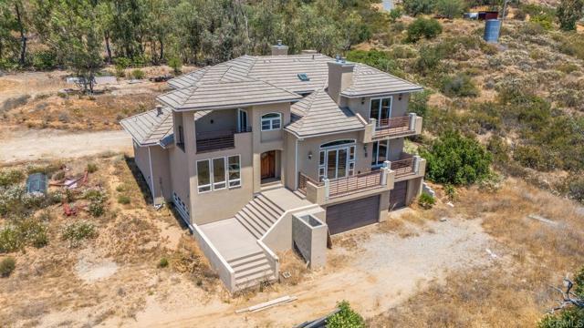 Detail Gallery Image 7 of 49 For 20202 Deerhorn Valley Rd, Jamul,  CA 91935 - 4 Beds | 4 Baths