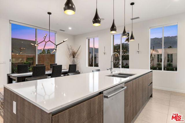 658 Dominion Way, Palm Springs, CA 92262