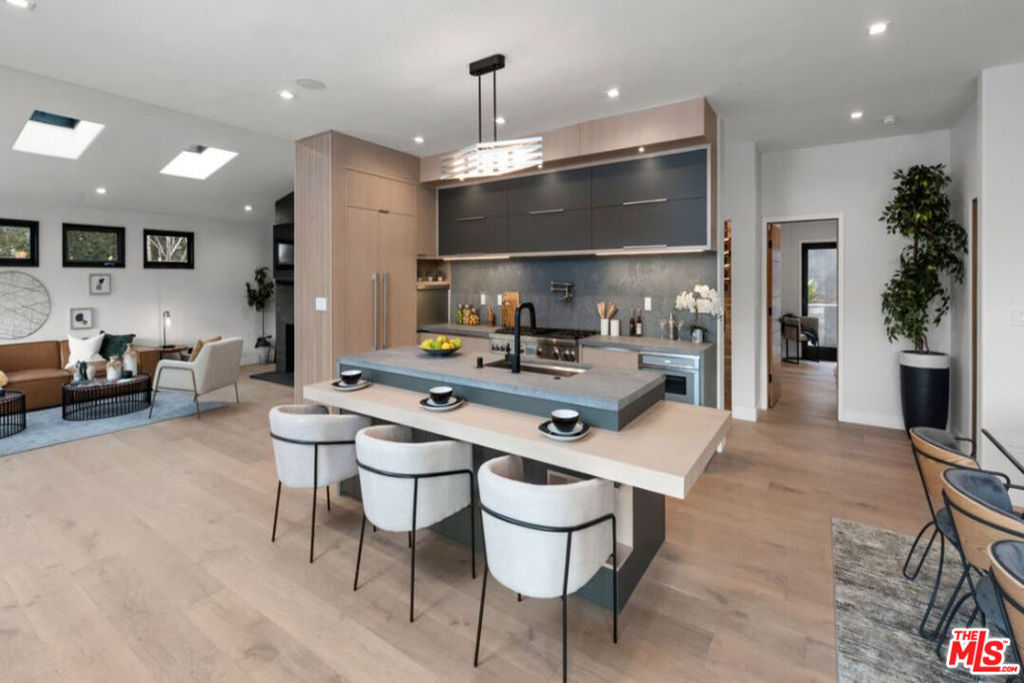 MLS #25618899 image #13