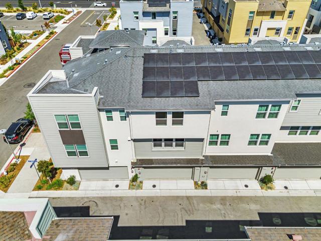 3209 Ivory Terrace, San Ramon CA: https://media.crmls.org/mediaz/8f82c12b-94b7-42e5-8646-ed9241203589.jpg