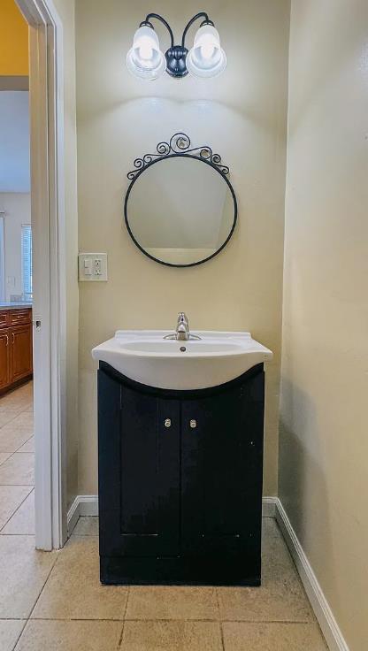 34114 Chamberlain Terrace, Fremont CA: https://media.crmls.org/mediaz/8f836dc1-cbce-4f37-8644-cd34d1061bc2.jpg