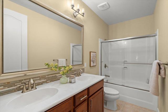 17370 Cesena Court, Morgan Hill CA: https://media.crmls.org/mediaz/8f847657-aaff-43af-8d65-8f6a2147e0b1.jpg
