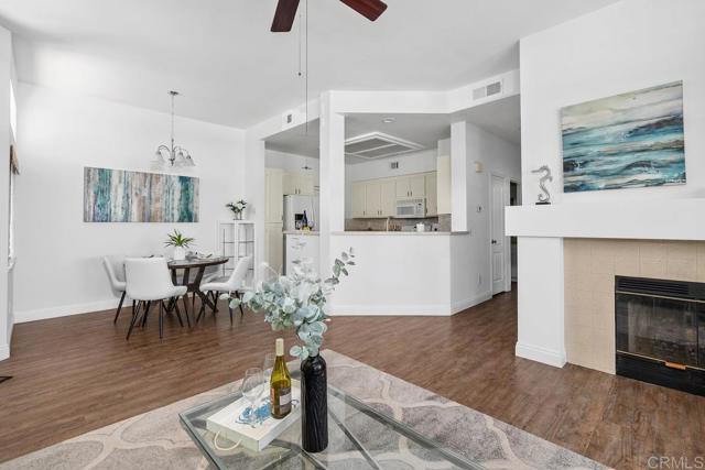 Detail Gallery Image 5 of 26 For 11182 1/2 Portobelo Drive, San Diego,  CA 92124 - 2 Beds | 2 Baths