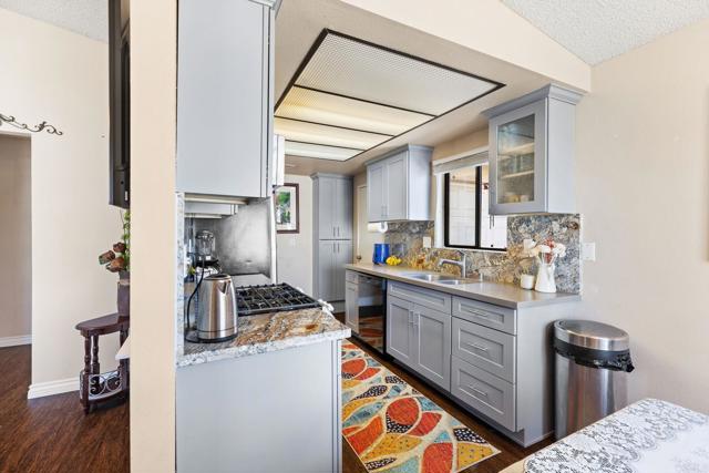 27367 El Cajon Lane, Menifee CA: https://media.crmls.org/mediaz/8f87092d-8bea-4d70-8f26-fd3a169fffab.jpg