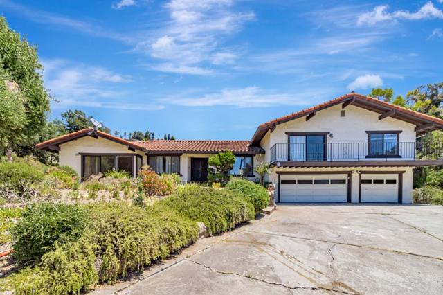 15231 Skyview Drive, San Jose CA: https://media.crmls.org/mediaz/8f881c3f-66dd-4251-9f4f-82cbdd4be506.jpg