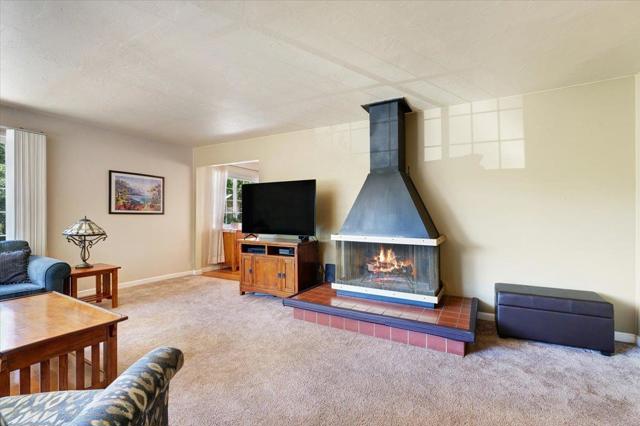 335 Hallsons Lane, Ben Lomond CA: https://media.crmls.org/mediaz/8f88c932-7993-46dd-8c17-e429d6f04d3e.jpg