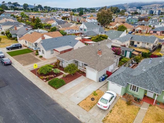 710 Hill Avenue, South San Francisco CA: https://media.crmls.org/mediaz/8f898fec-0b91-4063-b277-cd28dbc77975.jpg