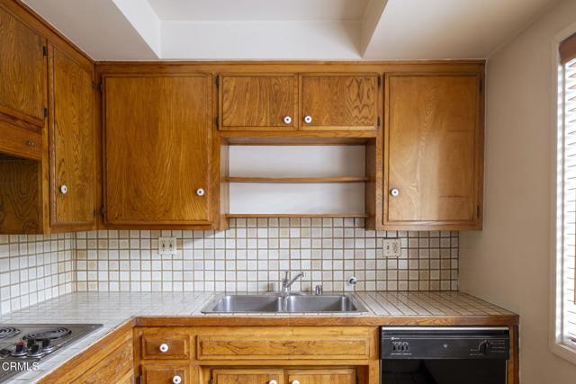 1000 Cordova Street, Pasadena CA: https://media.crmls.org/mediaz/8f89f20f-1bb6-4530-98bd-42b1ae9dd51f.jpg