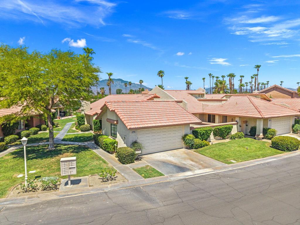 42885 Scirocco Road