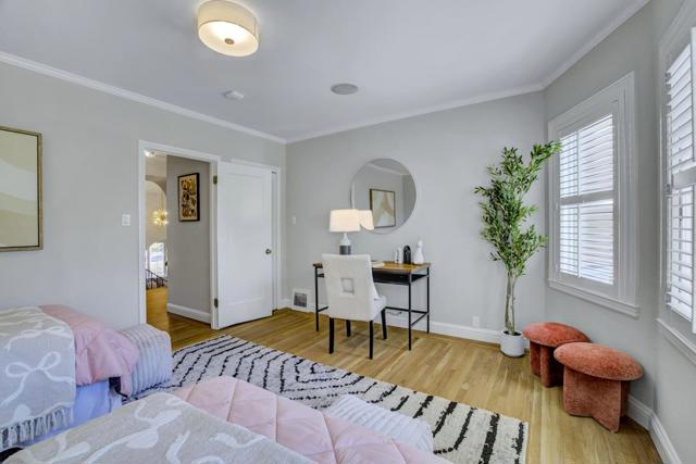 430 26th Avenue, San Mateo CA: https://media.crmls.org/mediaz/8f8b16ac-b829-4fd3-8a15-a3087d9b56a7.jpg