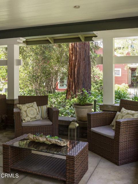 1813 Wayne Avenue, South Pasadena CA: https://media.crmls.org/mediaz/8f8b1898-f5eb-4c5a-9253-7e14af84cb24.jpg