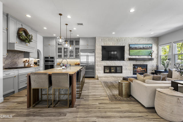 Detail Gallery Image 2 of 64 For 4173 Caribbean St, Oxnard,  CA 93035 - 4 Beds | 3 Baths