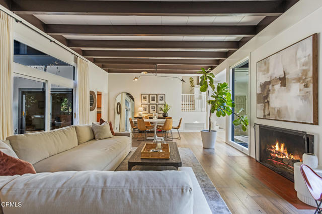595 Linda Vista Avenue, Pasadena CA: https://media.crmls.org/mediaz/8f8c7873-7cc9-47ba-850d-29bfbf23b16f.jpg