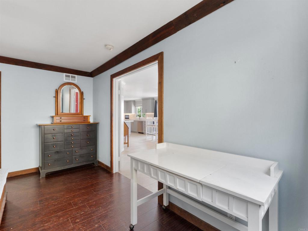 852 Dewitt Avenue - photo 19
