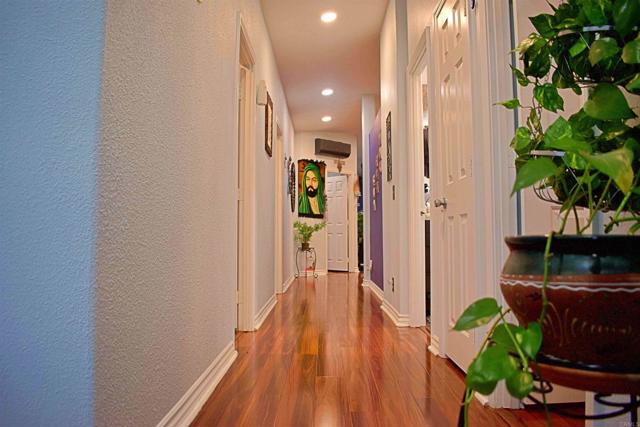 Detail Gallery Image 16 of 45 For 203 via Cordova, Spring Valley,  CA 91978 - 3 Beds | 2 Baths