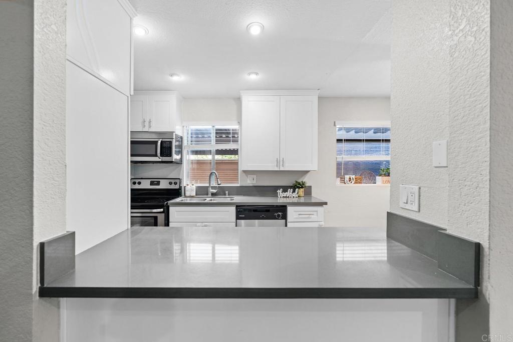 3140 Midway Drive - photo 3