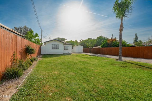 Detail Gallery Image 7 of 19 For 2213 Gage, Bakersfield,  CA 93305 - 2 Beds | 1 Baths