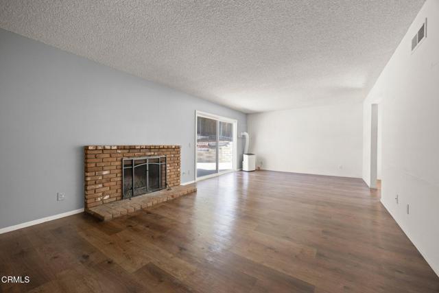 Detail Gallery Image 7 of 25 For 8595 Hollister St, Ventura,  CA 93004 - 4 Beds | 2 Baths