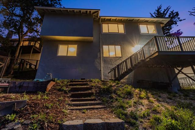6827 Ridgewood Drive, Oakland CA: https://media.crmls.org/mediaz/8f9110de-5724-4336-adab-73f8a9199931.jpg