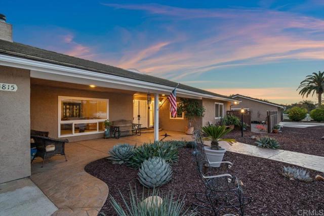 Detail Gallery Image 3 of 64 For 13815 Hilldale Rd, Valley Center,  CA 92082 - 5 Beds | 4/1 Baths