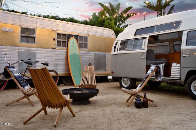 399 W Center Street, Ventura CA: https://media.crmls.org/mediaz/8f92087c-e65d-41ce-b38b-2e2d5aeaa043.jpg