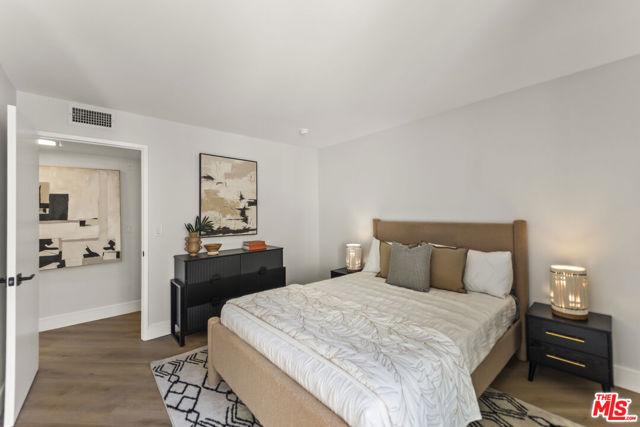 4589 Via Marisol, Los Angeles CA: https://media.crmls.org/mediaz/8f924c46-b028-46d2-9f9b-9caf6032f4da.jpg
