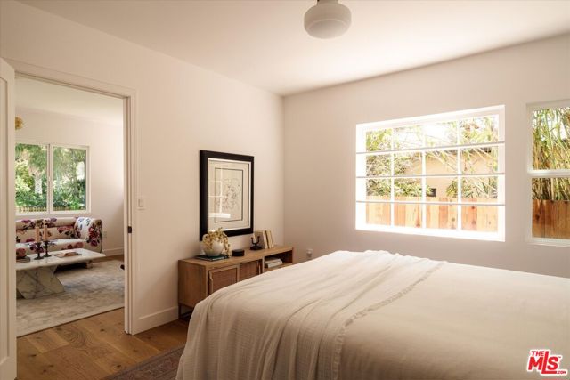 5031 Townsend Avenue, Los Angeles CA: https://media.crmls.org/mediaz/8f92d5b8-d921-44d1-a976-ed5165b42ac5.jpg