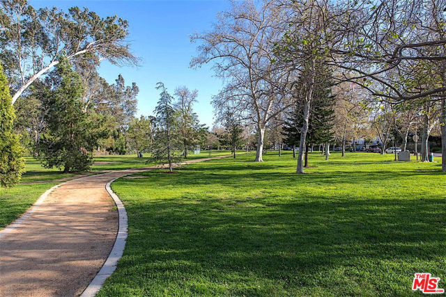  Land for Sale in Valley Village, California