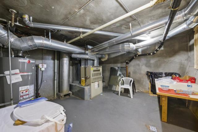 3900 Balboa Street, San Francisco CA: https://media.crmls.org/mediaz/8f94bd43-72b3-415f-ba90-7fec5da9b510.jpg