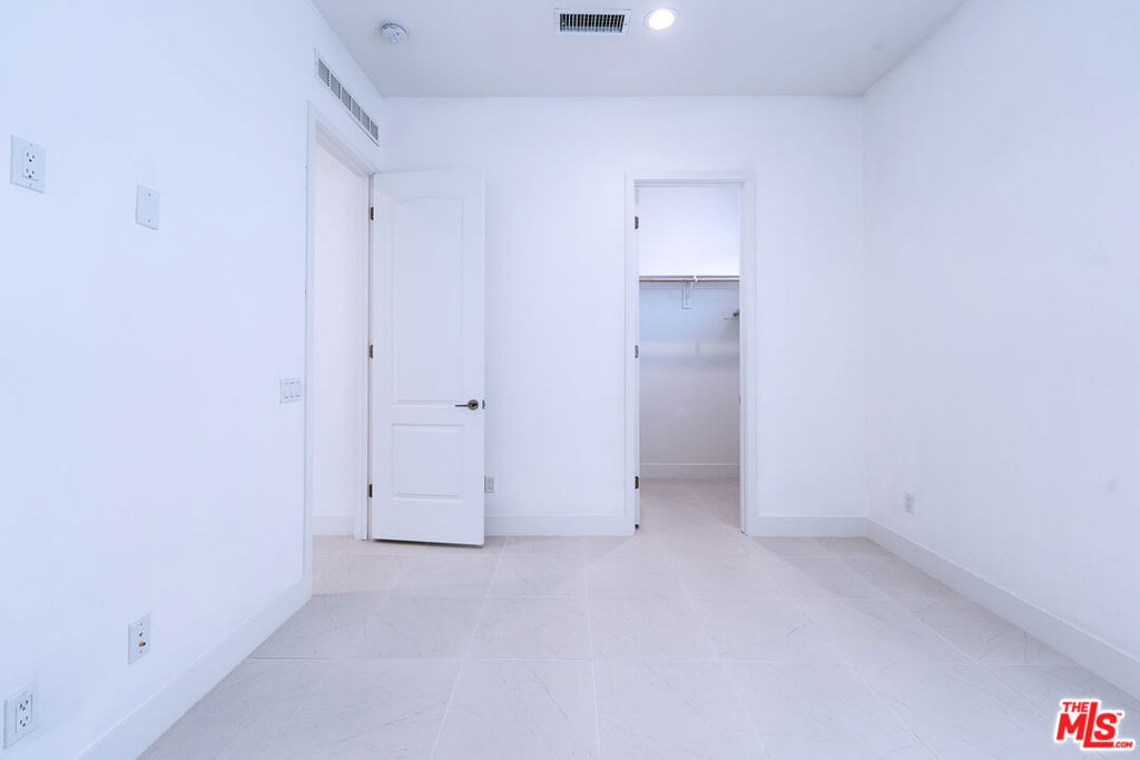 MLS #25620925 image #42