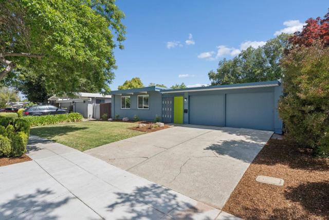 822 Dartshire Way, Sunnyvale CA: https://media.crmls.org/mediaz/8f972731-3a8c-4d7d-a83f-a57850c67c23.jpg