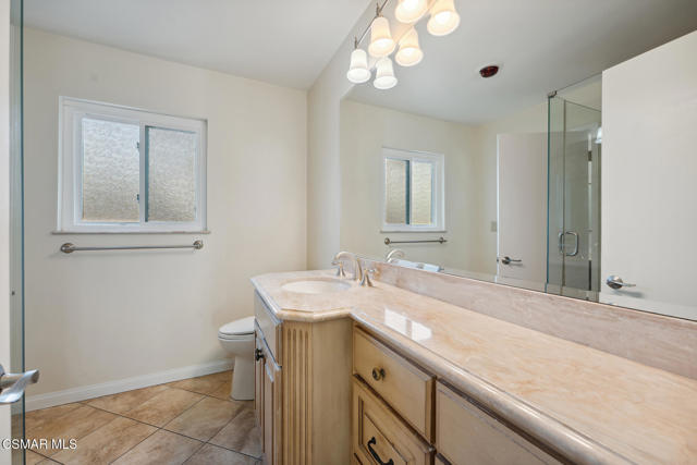 3034 Rollings Avenue, Thousand Oaks CA: https://media.crmls.org/mediaz/8f97734f-6c91-419b-95fb-f925c4b3f124.jpg