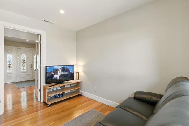 132 Pax Place Court, Aptos CA: https://media.crmls.org/mediaz/8f987e69-ddd2-4796-9c6e-a4f0c4bd9555.jpg