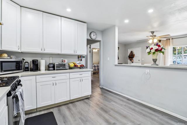 1947 D Avenue, National City CA: https://media.crmls.org/mediaz/8f991a22-e7e7-4408-a43a-1f71692013ee.jpg