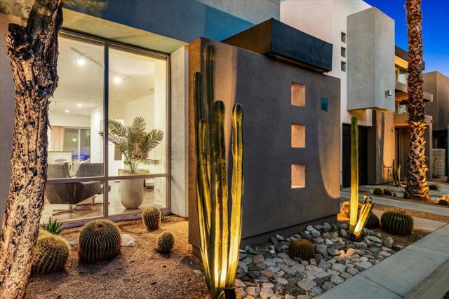 3552 Melody Lane, Palm Springs CA: https://media.crmls.org/mediaz/8f9a0ac2-0fa4-42f2-8eb3-2aa6cceddc81.jpg