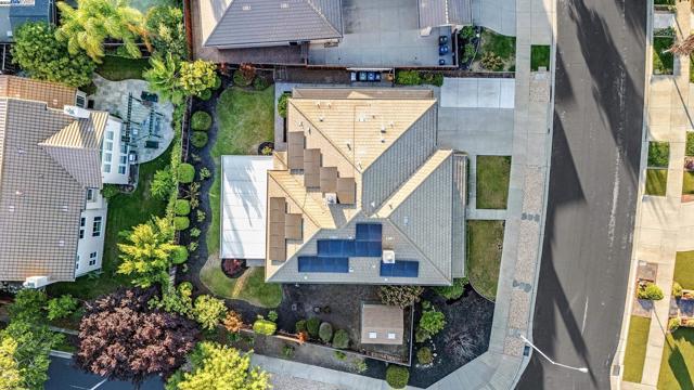 787 Barleta Ln, Livermore CA: https://media.crmls.org/mediaz/8f9a1057-eadb-492e-b766-6fdf7ccba6d5.jpg