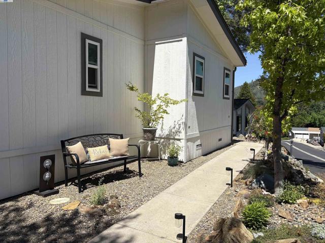 Image 12 of 27 For 18717 Mill Villa Rd #152