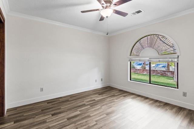 44734 Sun Valley Drive, King City CA: https://media.crmls.org/mediaz/8f9bbffc-328b-40cb-ae9b-5062d46e6220.jpg