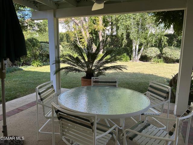6335 Germania Court, Agoura Hills CA: https://media.crmls.org/mediaz/8f9bca13-4205-4929-85a0-3f5be4defb2e.jpg