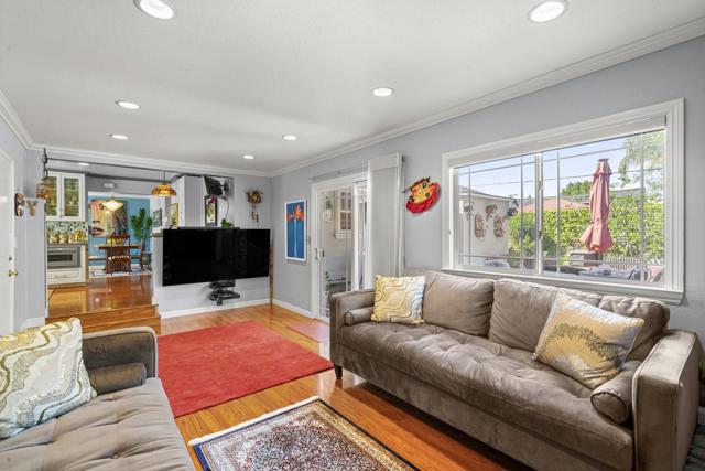 1797 W Campbell Avenue, Campbell CA: https://media.crmls.org/mediaz/8f9e01a1-9692-4f6b-921f-087d24ec208e.jpg