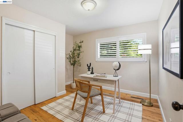 Image 6 of 20 For 2394 Saint George Dr