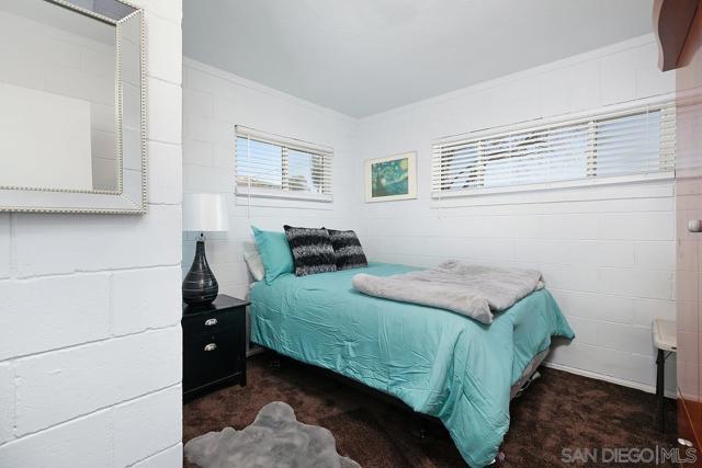 1380 1382 Grove Avenue, Imperial Beach CA: https://media.crmls.org/mediaz/8f9fa8a6-1aa1-47e9-b3af-e4d665cc929d.jpg