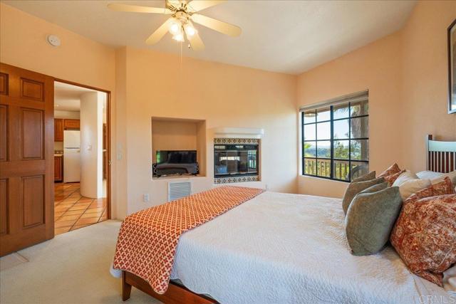 Detail Gallery Image 40 of 60 For 3577 Stonegate Pl, Fallbrook,  CA 92028 - 5 Beds | 6/1 Baths