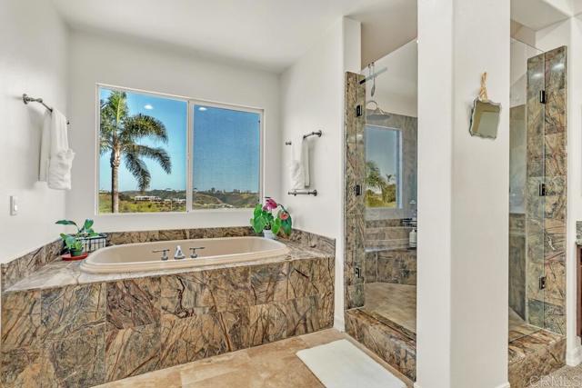 10495 Abalone Landing, San Diego CA: https://media.crmls.org/mediaz/8fa20042-ccfd-49d9-a9d2-562b0b66abca.jpg